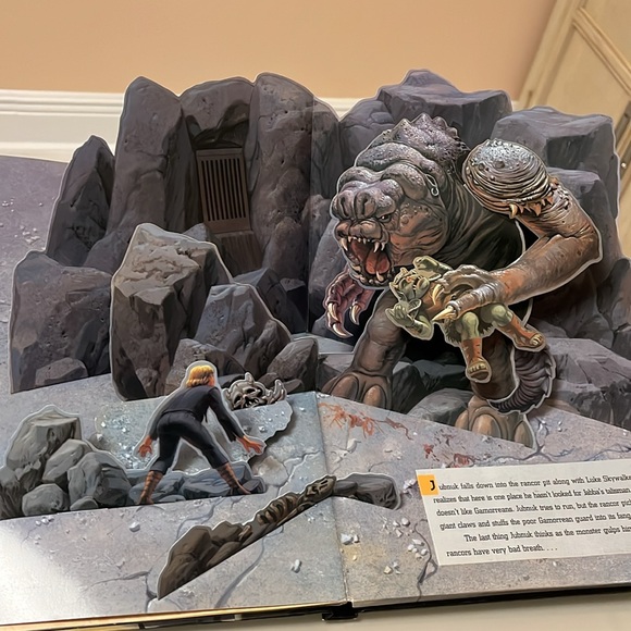NWT STAR WSRS JABBA’s PALACE POP-UP BOOK with original Star Wars music - Picture 5 of 8